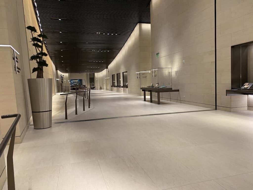 Walkway to the Al Safwa private room and spa.