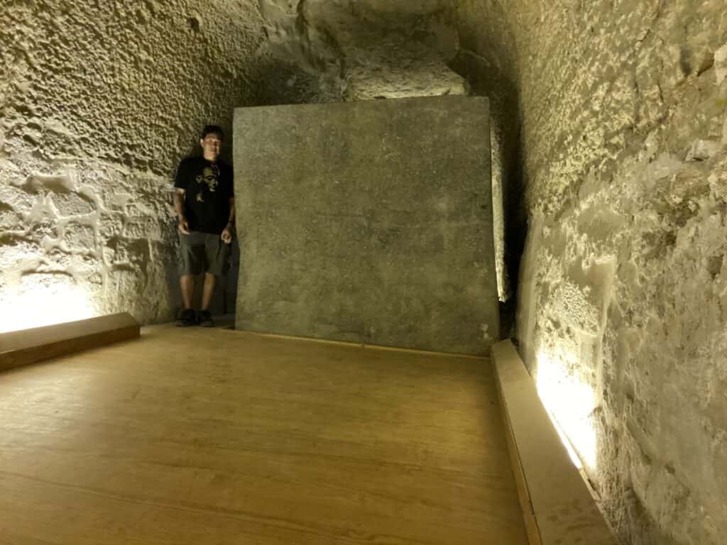 Unfinished stone box blocking one of the underground tunnels
