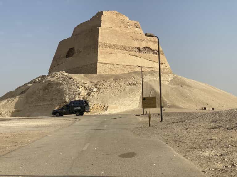 Exploring the Meidum Pyramid Resonant Frequencies