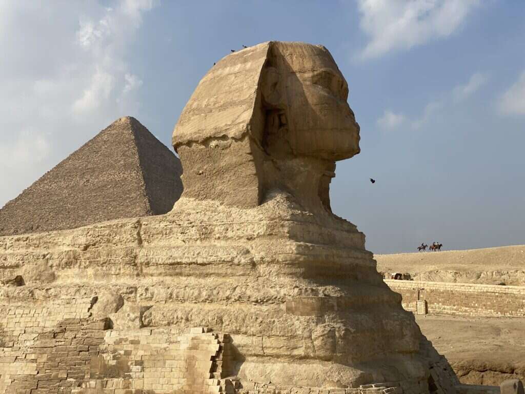 Closer view of the Sphinx head, right side.