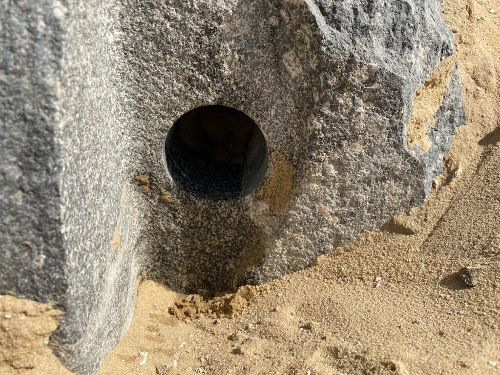 Clean tube drill hole at Abu Ghorab