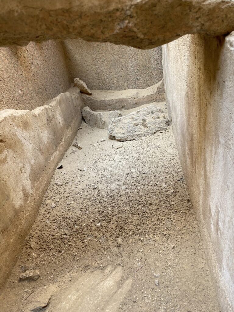 Short tunnel to get to Abu Ghorab box