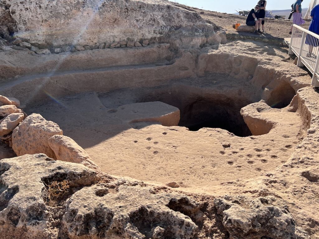 The hot tub room adjacent to the stone phallus room at Karahan Tepe