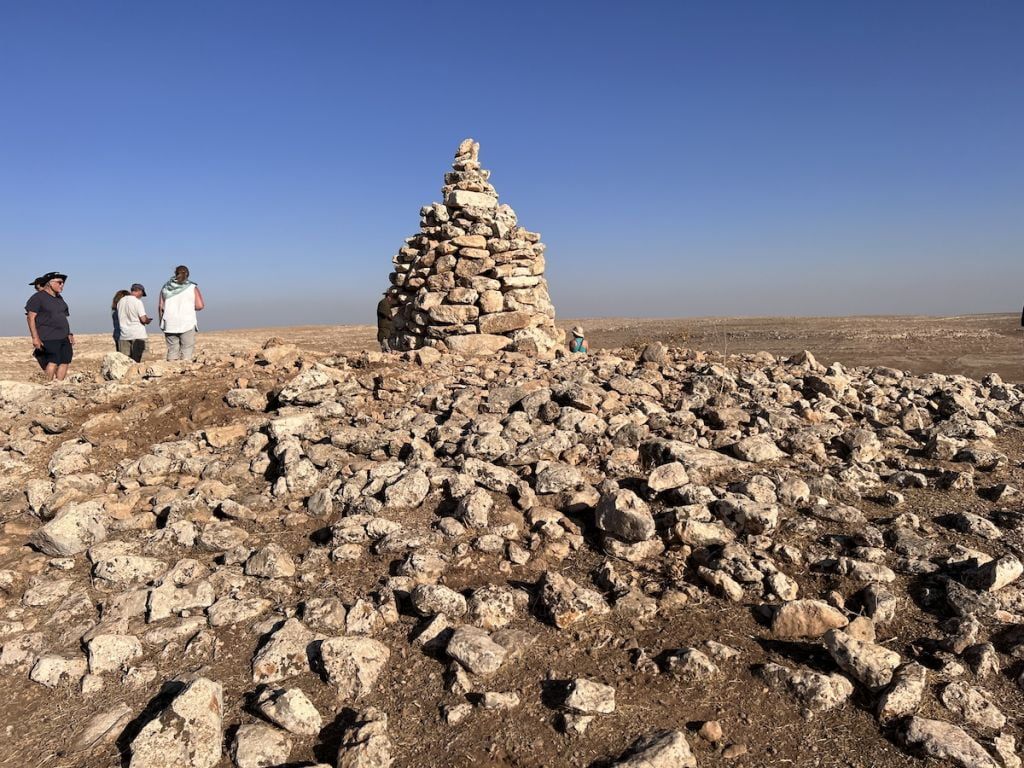 stone pyramid at the top of Karahan Tepe