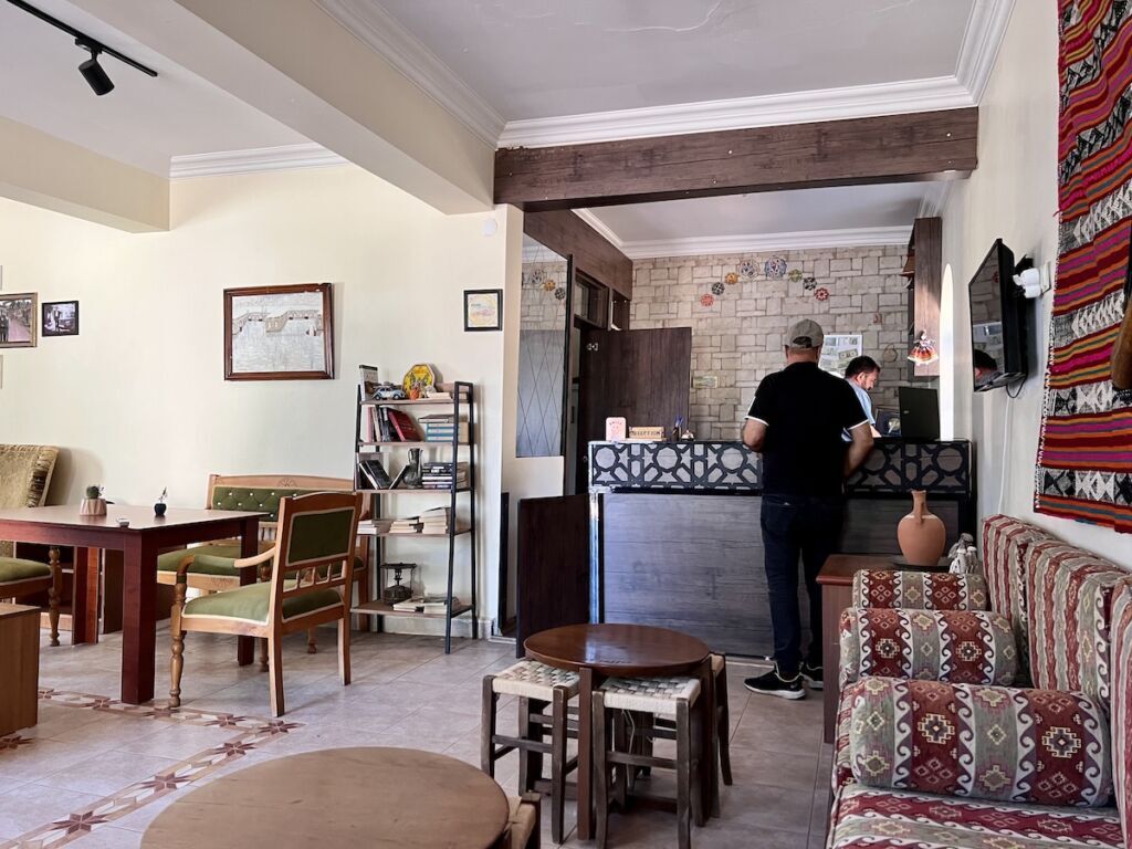 Nemrut Euphrat Lobby