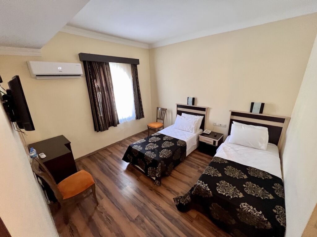 Nemrut Euphrat Guest Room