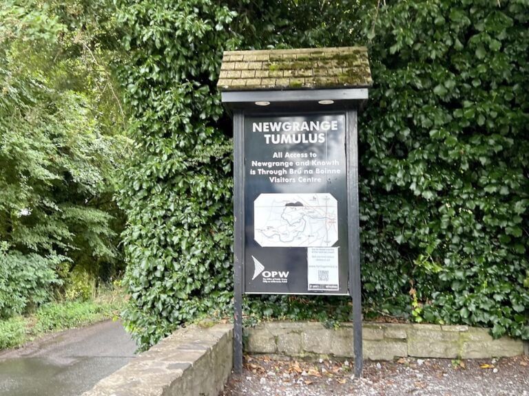 Newgrange Entry Sign