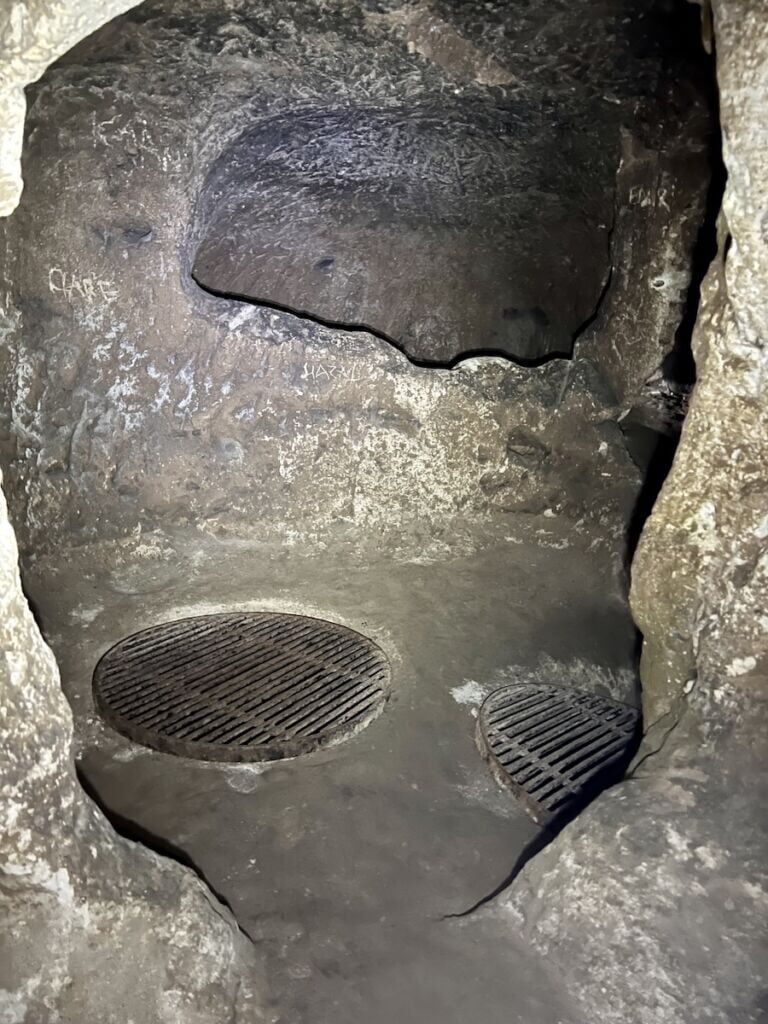 Pantry, a niche in a nook.