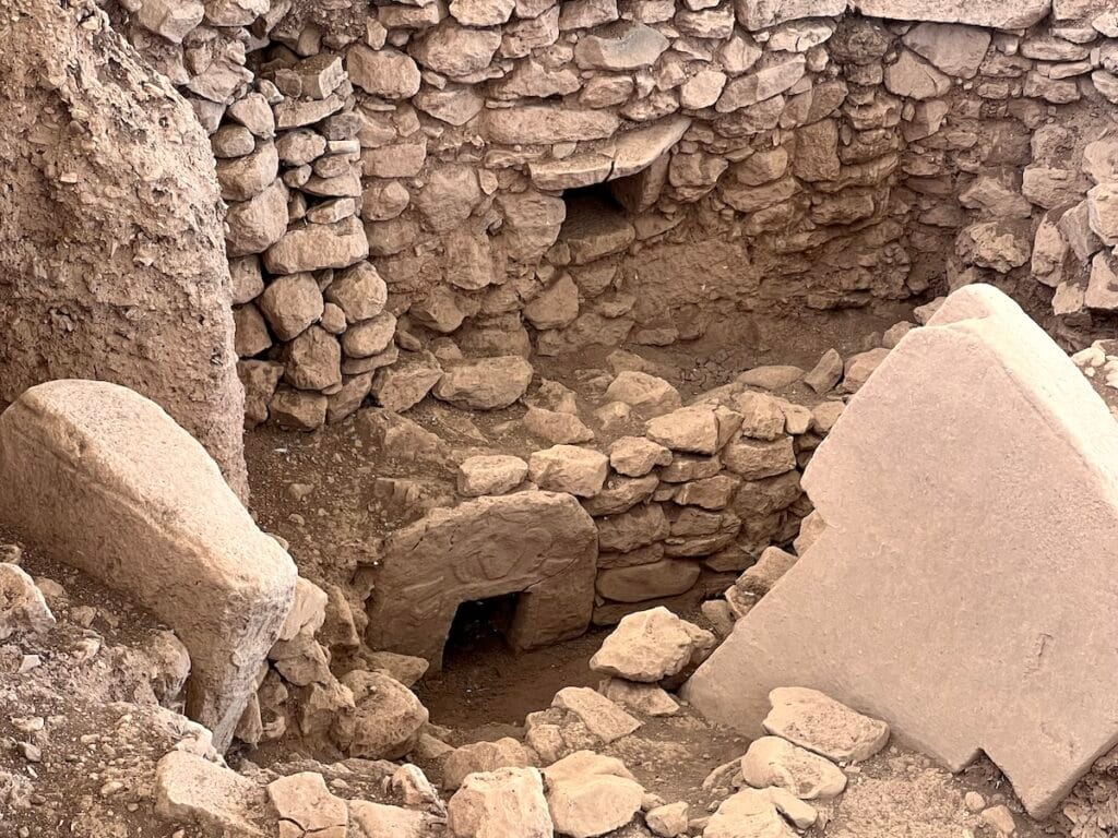 Pillar 16 in Enclosure B at Gobekli Tepe